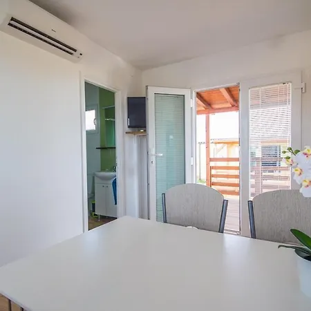 Holiday home Mobile Doron Mh5606 Park Umag *